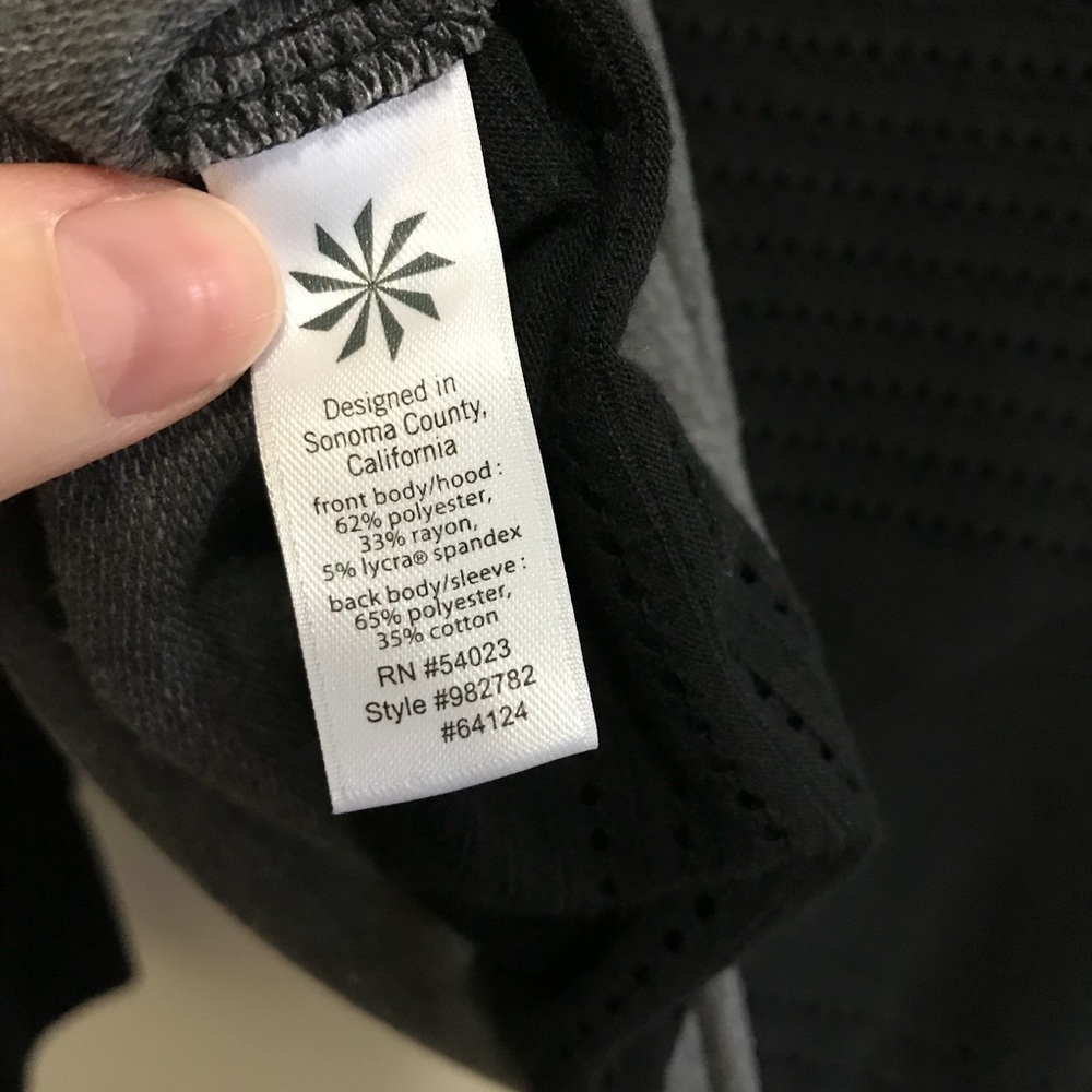 Athleta Limitless Pullover - image 5